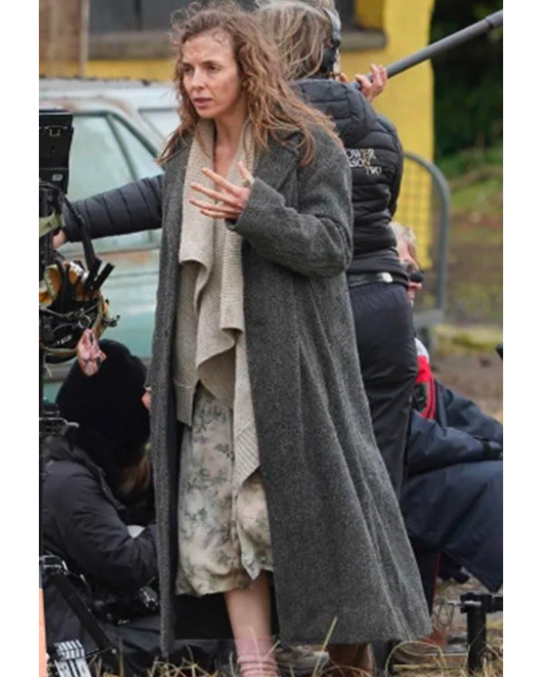28 Years Later 2025 Jodie Comer Grey Trench Coat