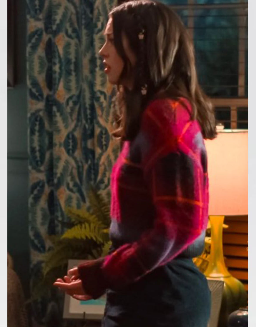 Sweet Magnolias S04 Anneliese Judge Plaid Sweater